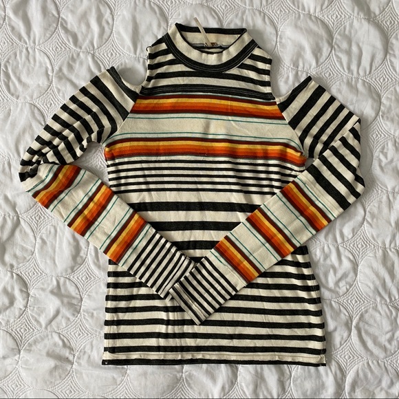 Free people mockneck cutout long sleeve shirt - Picture 1 of 3